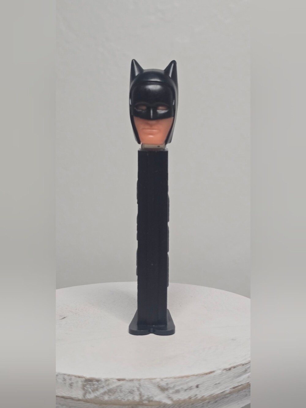 Vintage Batman Pez Dispenser with Feet Made in Slovenia 1985